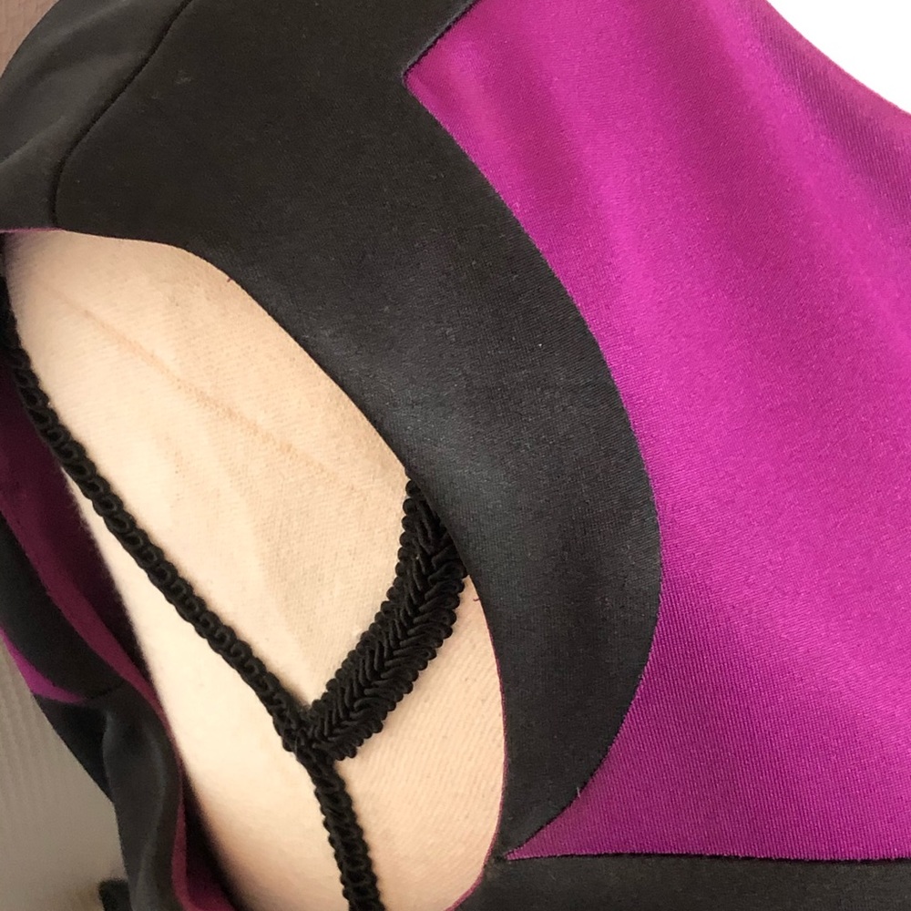 Color-block Dress - Picture 3 of 7